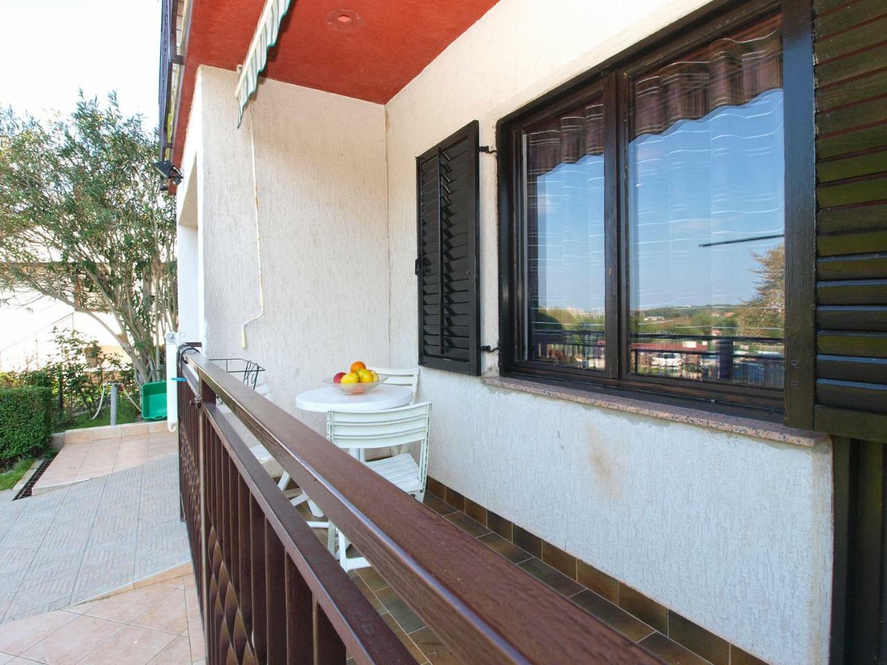 Apartment Nadia 1844 Pula Exterior foto